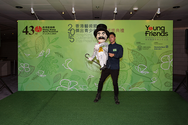 02_youngfriends2015_design05